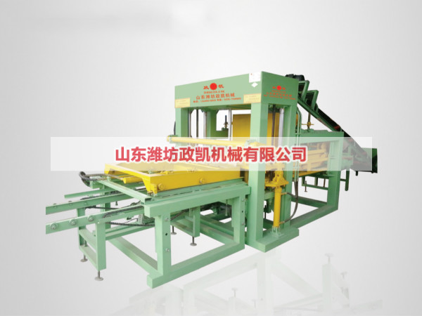 QT4-20型水泥磚機(jī)