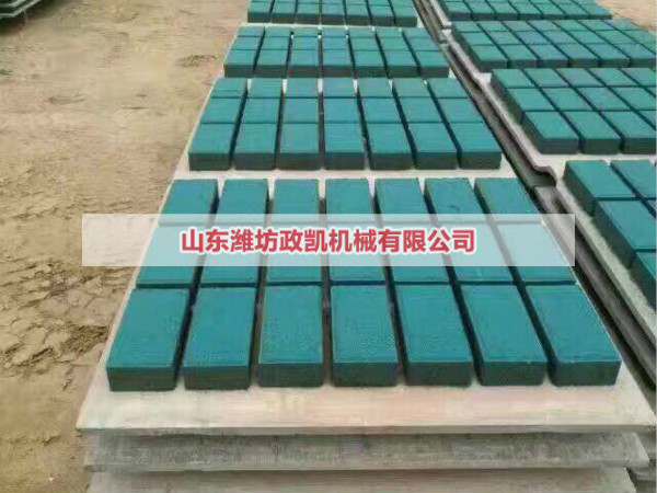 陜西磚廠不同品種成品磚碼垛現(xiàn)場(chǎng)